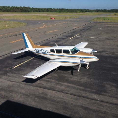 Piper PA-30 Twin Comanche (N8150Y)