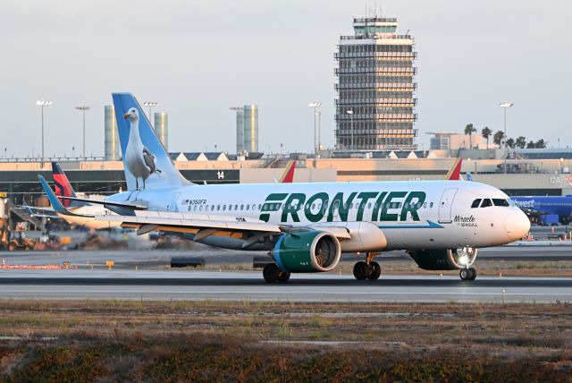 Airbus A320neo (N350FR)