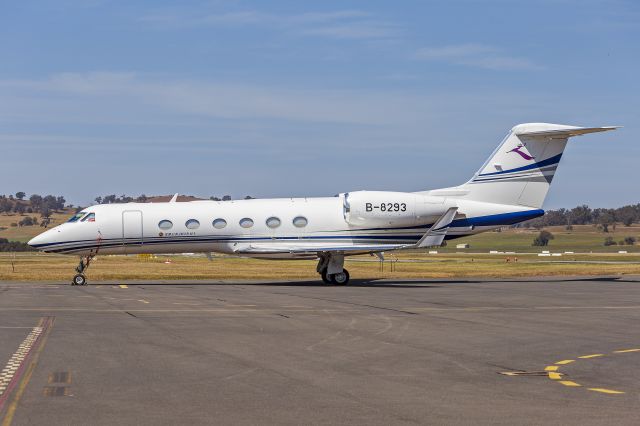 Gulfstream Aerospace Gulfstream IV (B-8293) - Deer Jet (B-8293) Gulfstream G450 at Wagga Wagga Airport