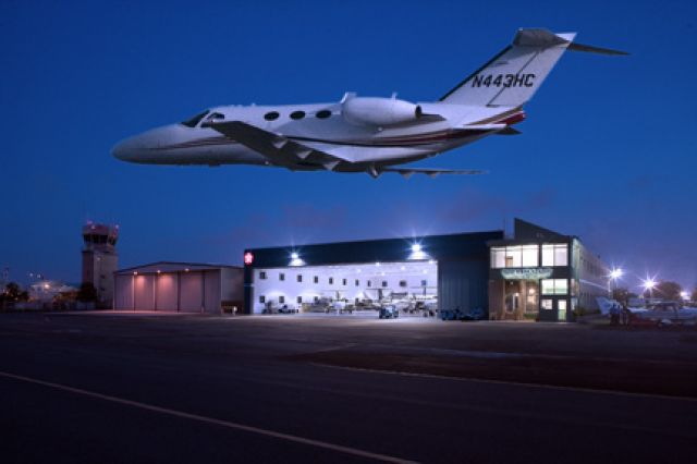 Cessna Citation Mustang (N443HC) - LOW PASS