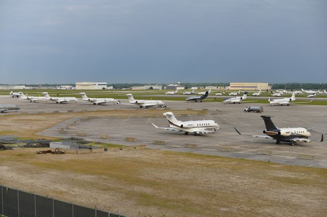 — — - Multiple Aircraft ramp shot on race day 05-25-25