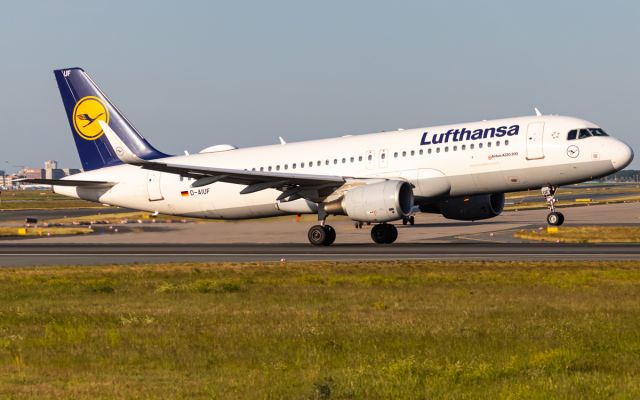 Airbus A320 (D-AIUF)