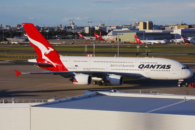 Airbus A380-800 (VH-OQI)