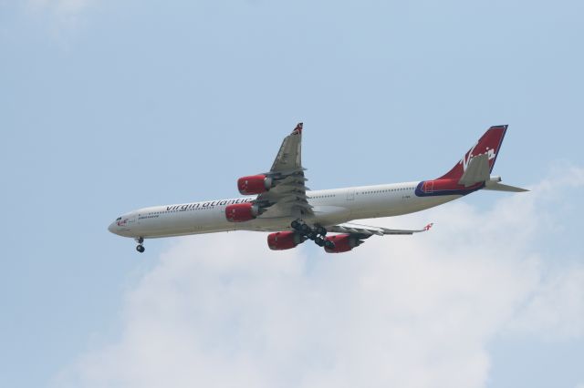 Airbus A330-300 (G-VWIN)