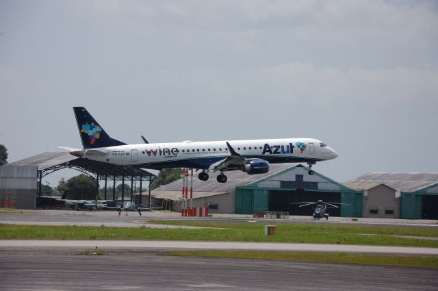 EMBRAER 195 (PR-AXR)