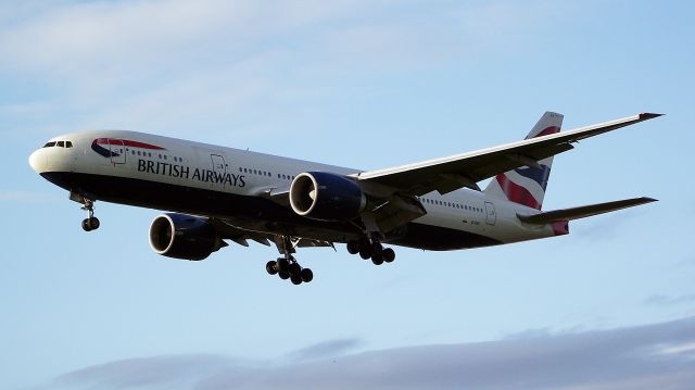 Boeing 777-200 (G-VIIY) - British Airways