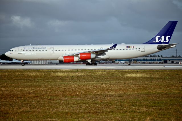 Airbus A340-300 (OY-KBI)