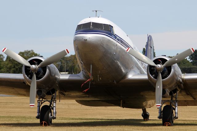 Douglas DC-3 (ZK-AMY)