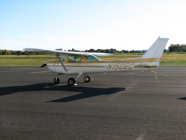 Cessna Commuter (N150EC) - at Queen City