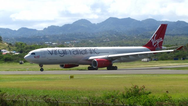 Airbus A330-300 (G-VSXY)