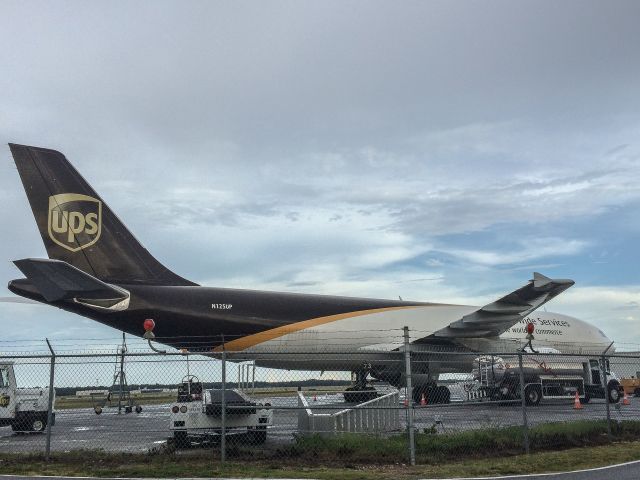 Airbus A300F4-600 (N125UP)