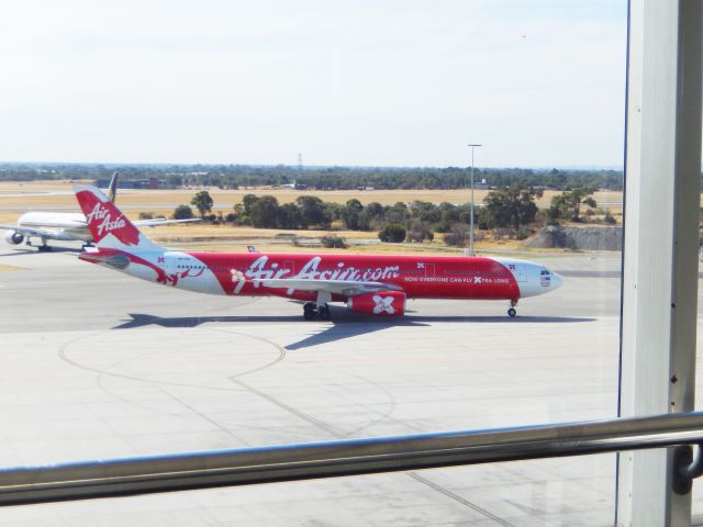 Airbus A330-300 (9M-XXK)