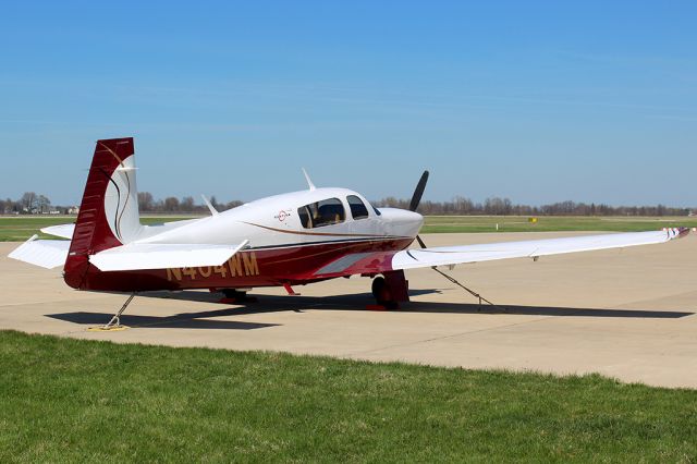 Mooney M-20 (N404WM)