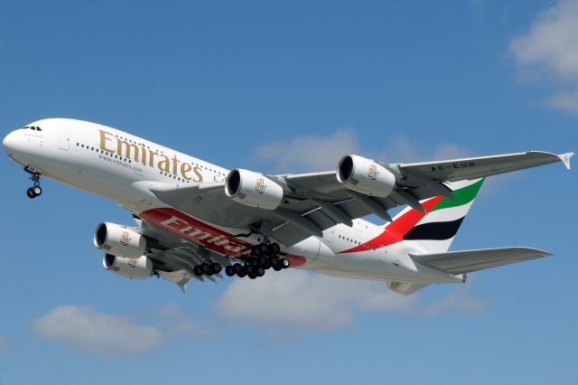 Airbus A380-800 (F-WWSZ) - F-WWSZ > A6-EUB