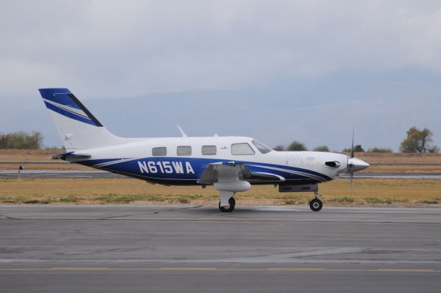 Piper Malibu Meridian (N615WA) - Taxing back to the hangar after arriving Runway 31. br /Best viewed in full! 