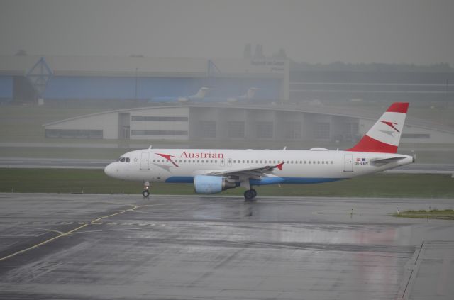 Airbus A320 (OE-LBN)