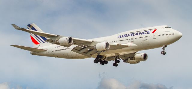 Boeing 747-400 (F-GITH)