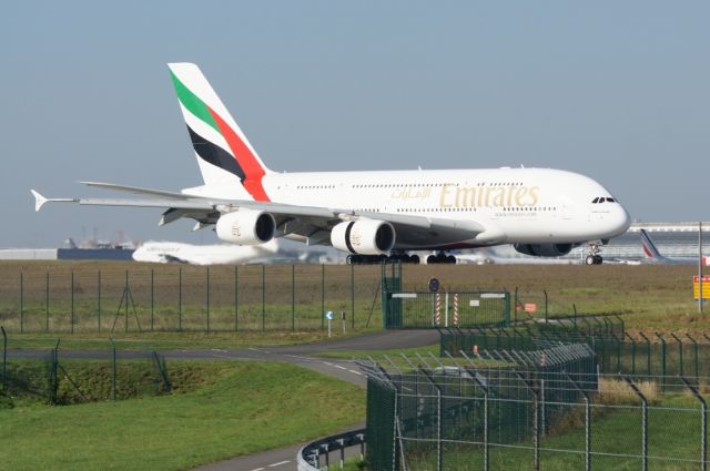 Airbus A380-800 (A6-EDK)