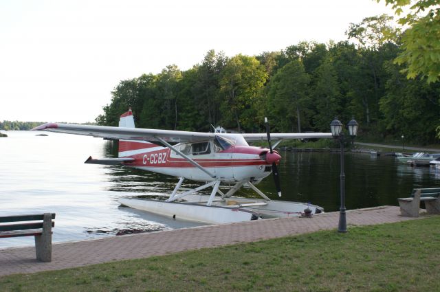 Cessna Skywagon (C-GCBZ)