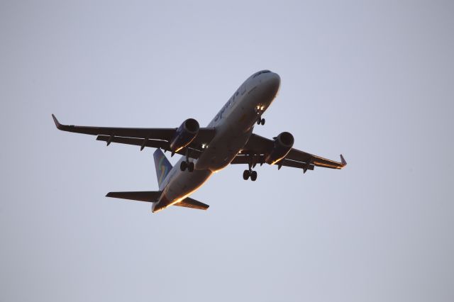 Airbus A320 (N633NK)