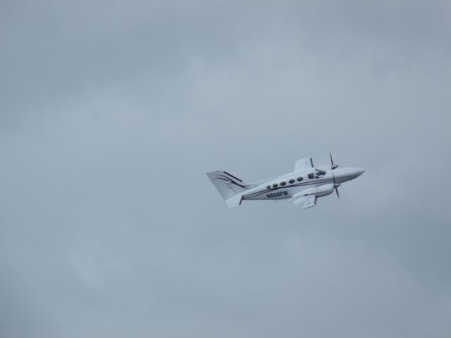 Cessna 421 (N808PM)
