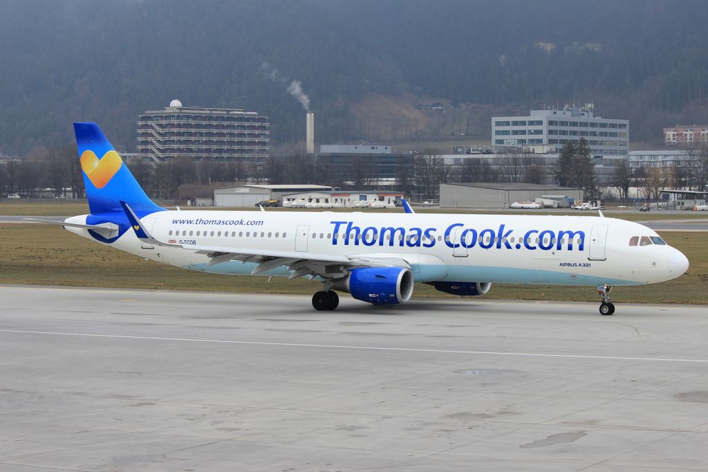 Airbus A321 (G-TCDB)
