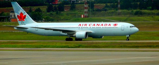 BOEING 767-300 (C-FCAB) - BOEING 763 OF AIR CANADA IN GUARULHOS-SP, BRAZIL