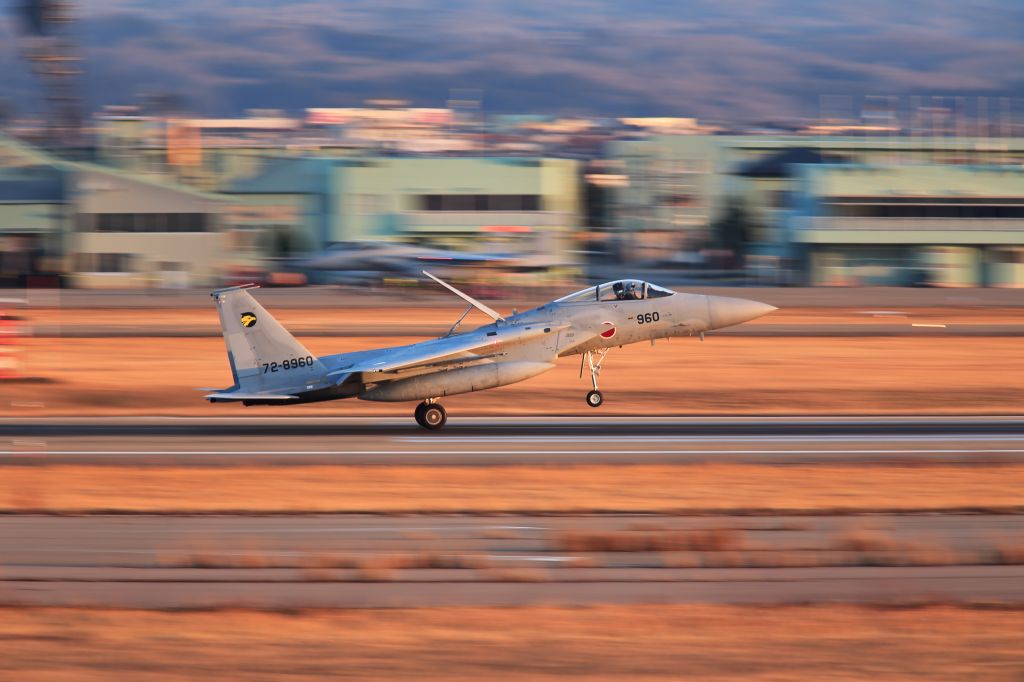 McDonnell Douglas F-15 Eagle (72-8960) - Mitsubishi F-15J Eagle in KMQ/RJNK