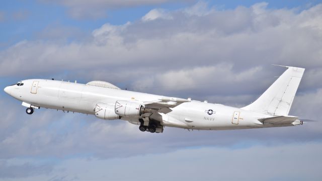 Boeing E-6 Mercury (16-4409) - Boeing E-6B "Mercury" assigned to Strategic Communications Wing 1 departing runway 26 at Albuquerque International Sunport, New Mexico