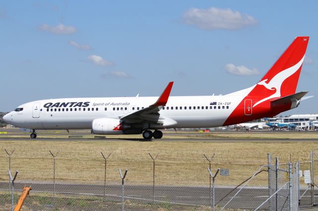 Boeing 737-800 (ZK-ZKF)
