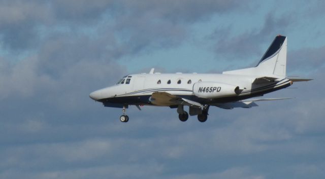 North American Sabreliner (N465PD) - On final is this 1980 North American Rockwell Sabre 65 from the Winter of 2021.