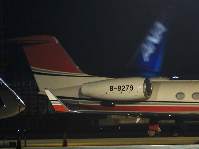 Gulfstream Aerospace Gulfstream IV (B-8279) - I take a picture on Jan 18, 2018.