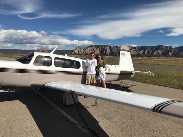 Mooney M-20J MSE (N898PJ)