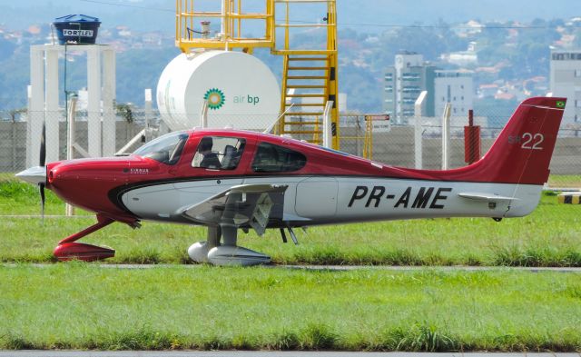 Cirrus SR-22 (PR-AME)