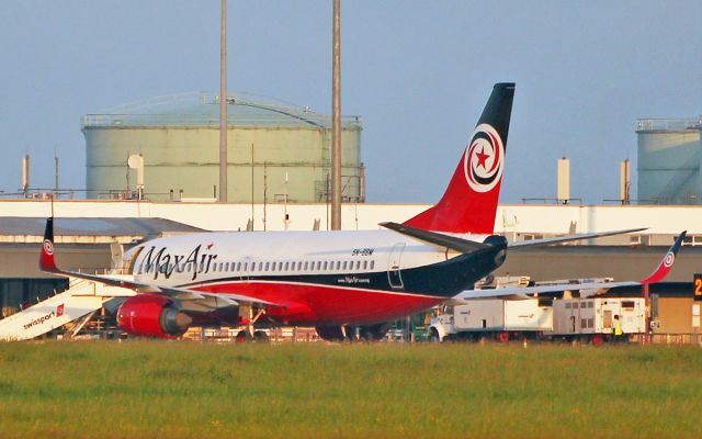 BOEING 737-300 (5N-BBM) - maxair b737-3h4 5n-bbm on its delivery flight through shannon 3/6/18.