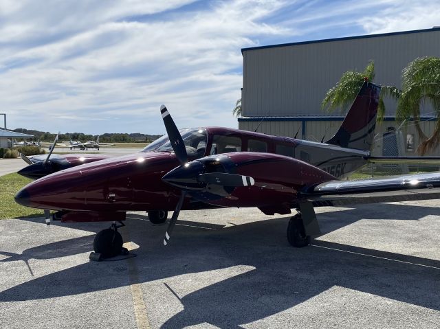 Piper Seneca (N8156K)