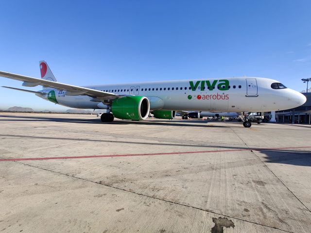 Airbus A321neo (XA-VXB)