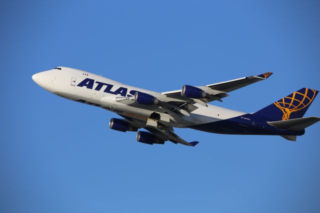 Boeing 747-400 (N451PA)