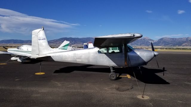 Cessna Skylane (N4083D)