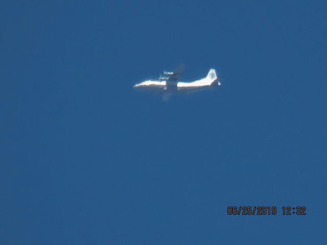 Antonov An-12 (UR-CAJ)