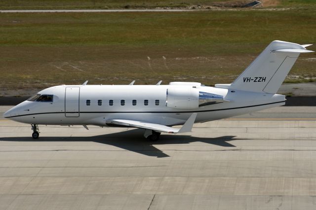 Canadair Challenger (VH-ZZH)