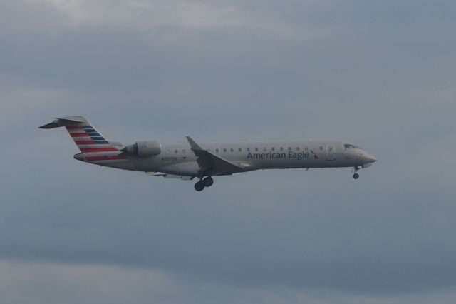 Canadair Regional Jet CRJ-200 (N707SK)