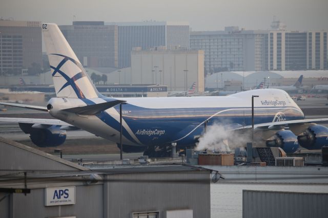 BOEING 747-8 (VQ-BGZ)