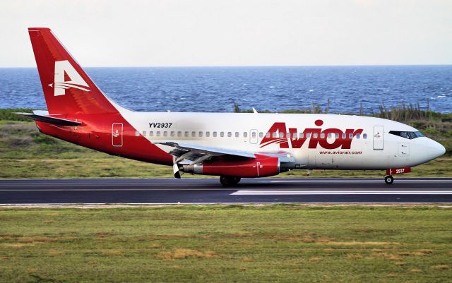 BOEING 737-400 (YV-2937)