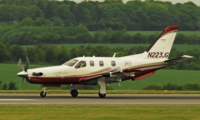N223JG —