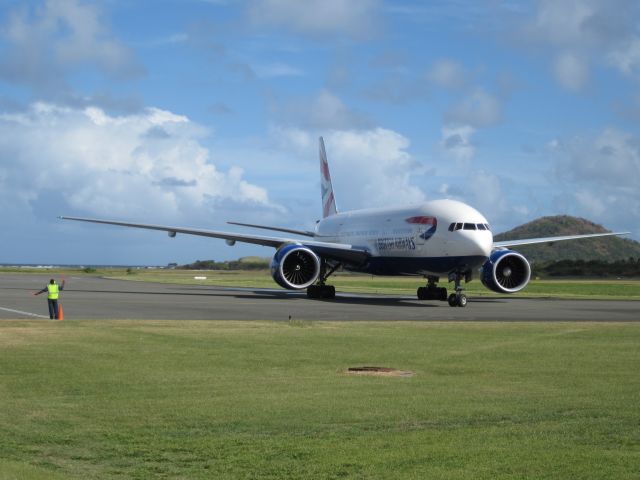 Boeing 777-200 (G-VIIO)