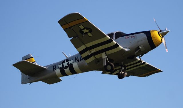 North American Navion (N4833K) - A 1949 model Ryan Navion departing Moontown Airport, Brownsboro, AL, during the EAA 190 Breakfast Fly-In - May 18, 2019.