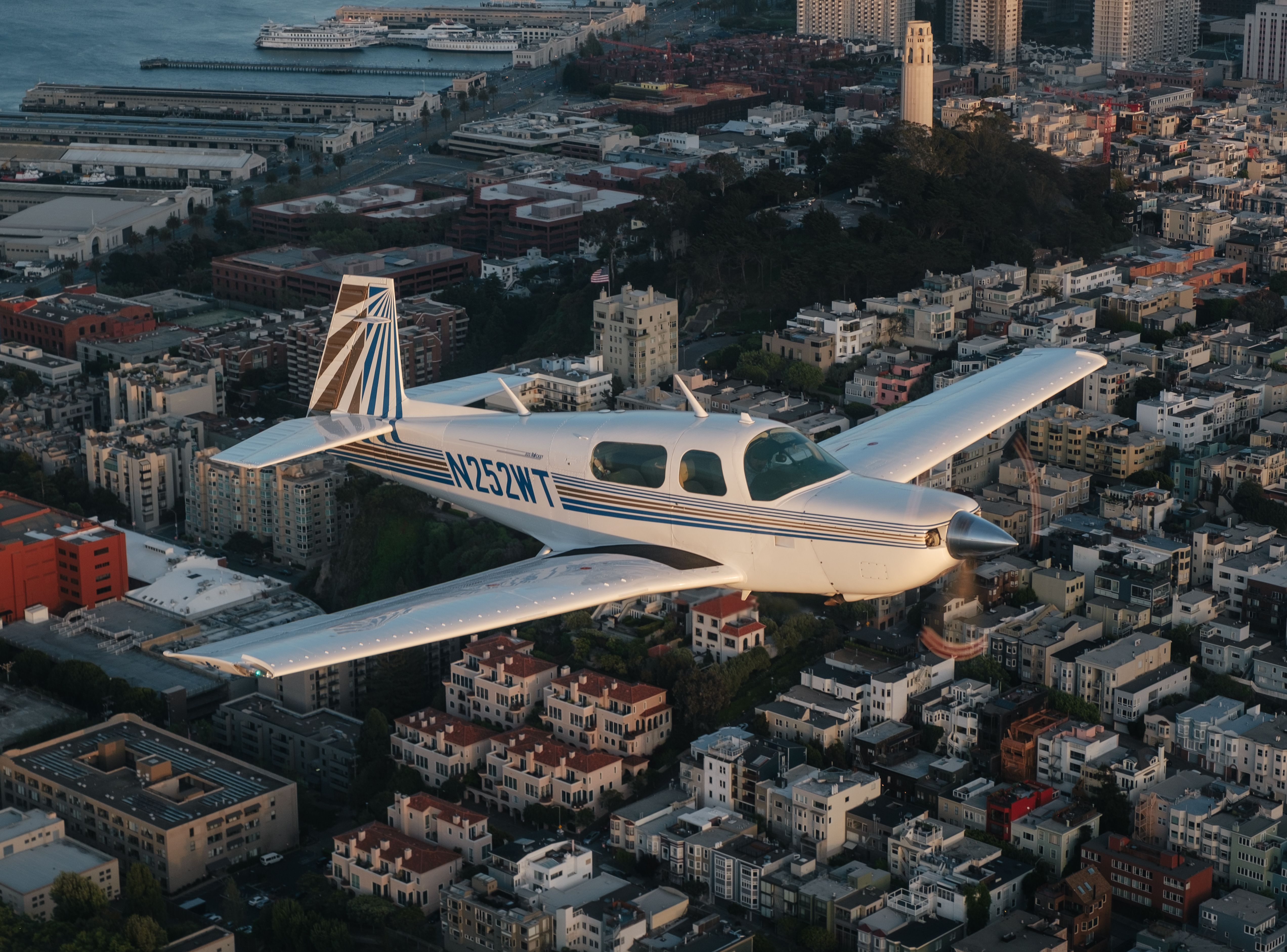 Mooney M-20 Turbo (N252WT)