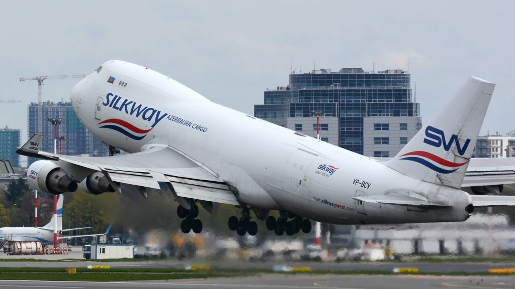 Boeing 747-200 (VP-BCV)