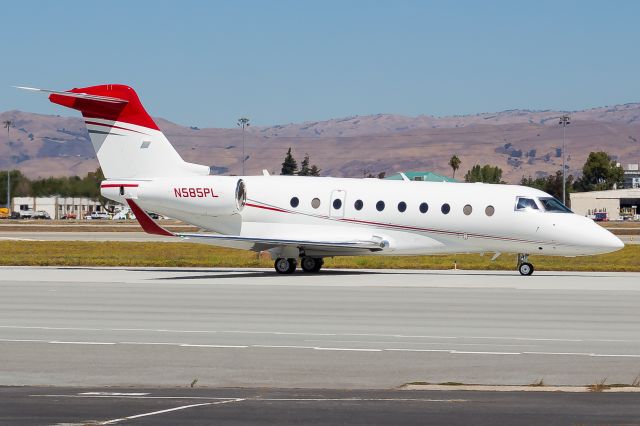 IAI Gulfstream G280 (N585PL)